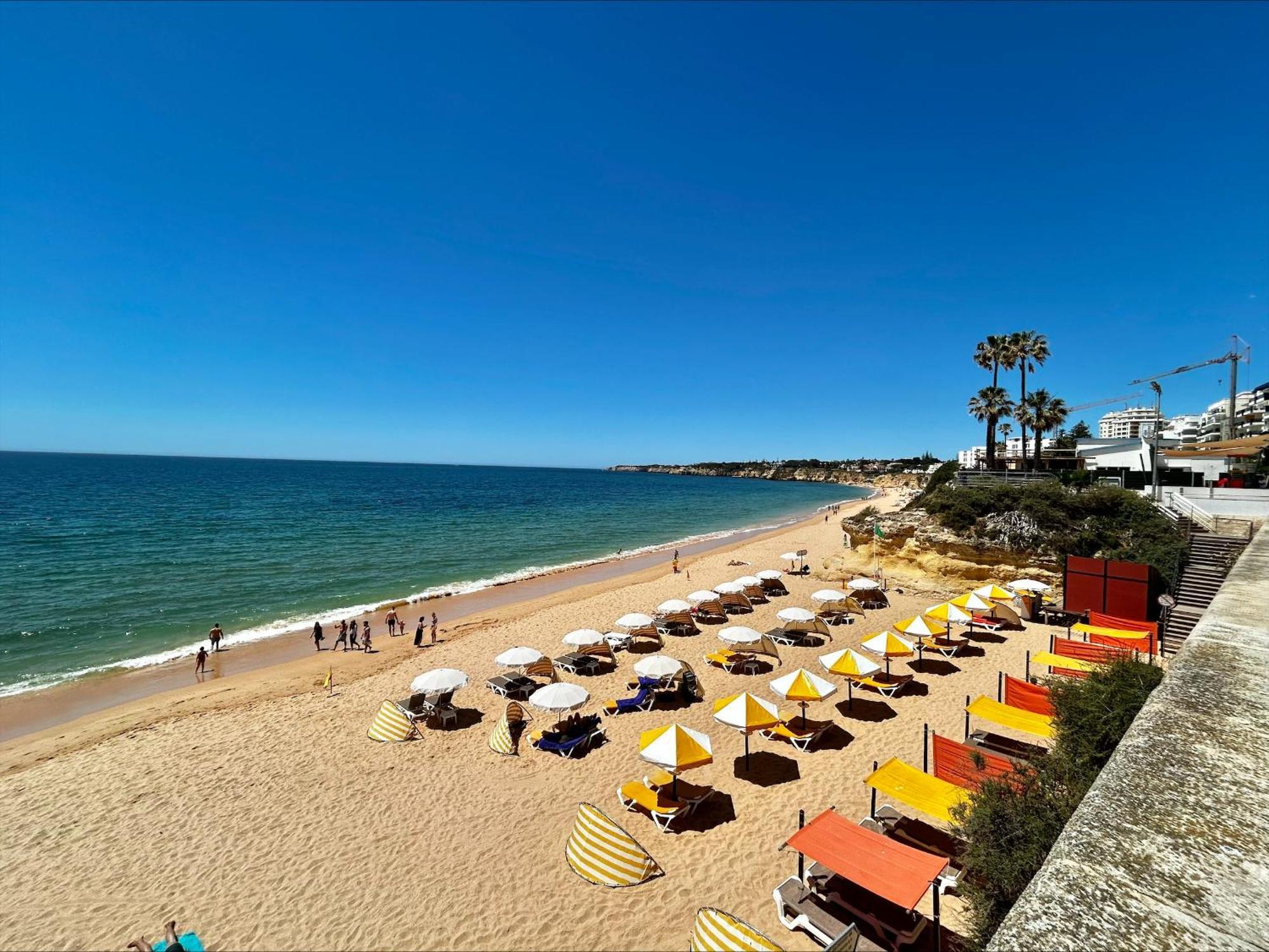 Apartamento Vista Mar A Menos De 50M Da Praia. Armação de Pêra Екстериор снимка