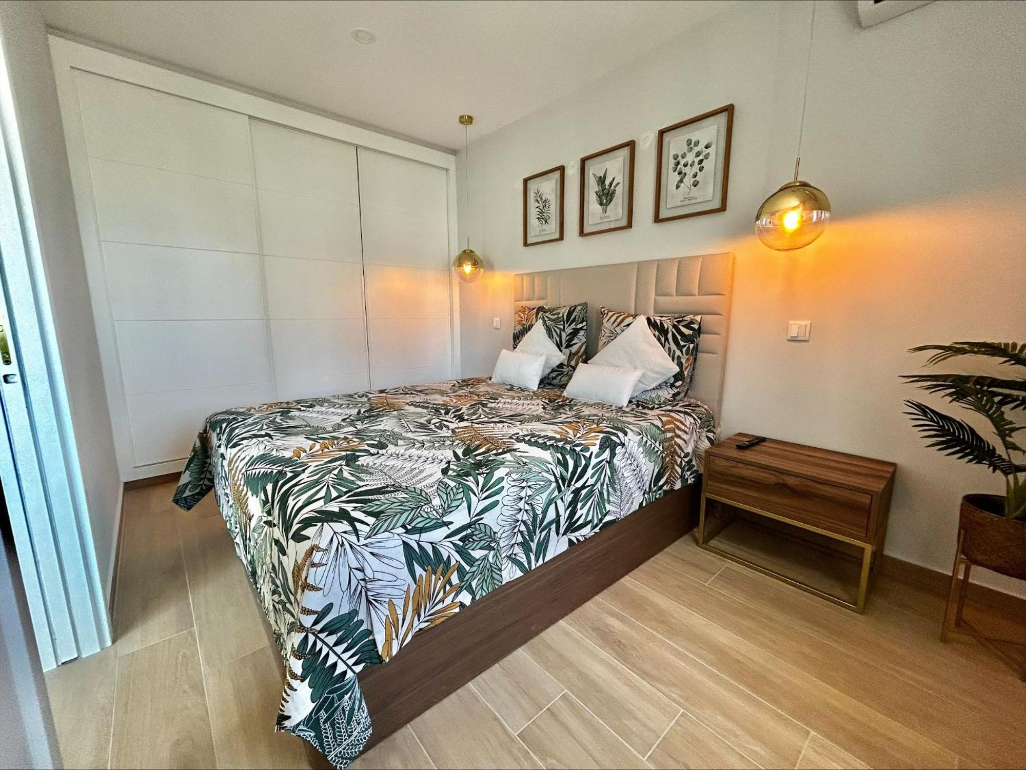 Apartamento Vista Mar A Menos De 50M Da Praia. Armação de Pêra Екстериор снимка