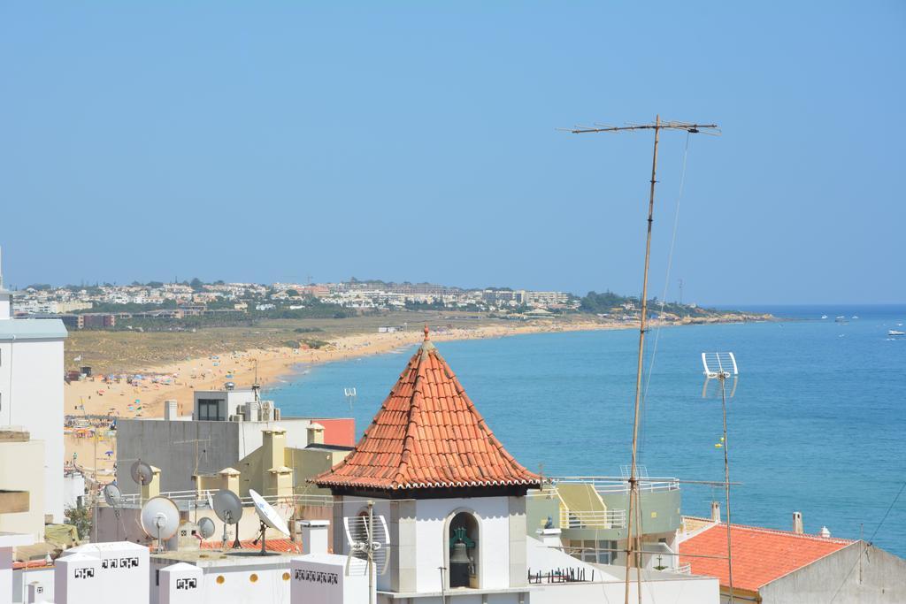Apartamento Vista Mar A Menos De 50M Da Praia. Armação de Pêra Екстериор снимка